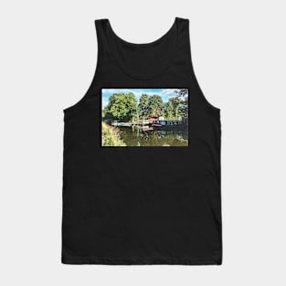 The Basingstoke Canal At Odiham Tank Top